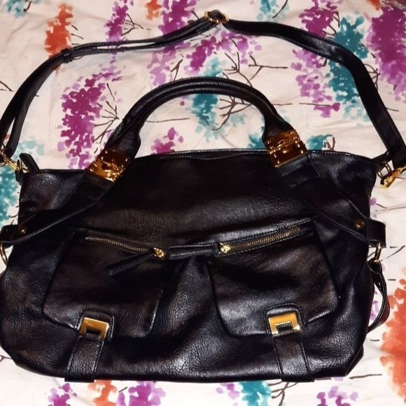 Large Black Purse w Gold Hardware & Strap - Picture 1 of 8